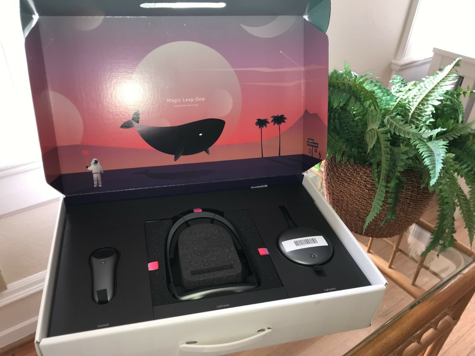 Magic Leap One 1 Creators Edition Spatial Computer for Enterprise SIZE 1