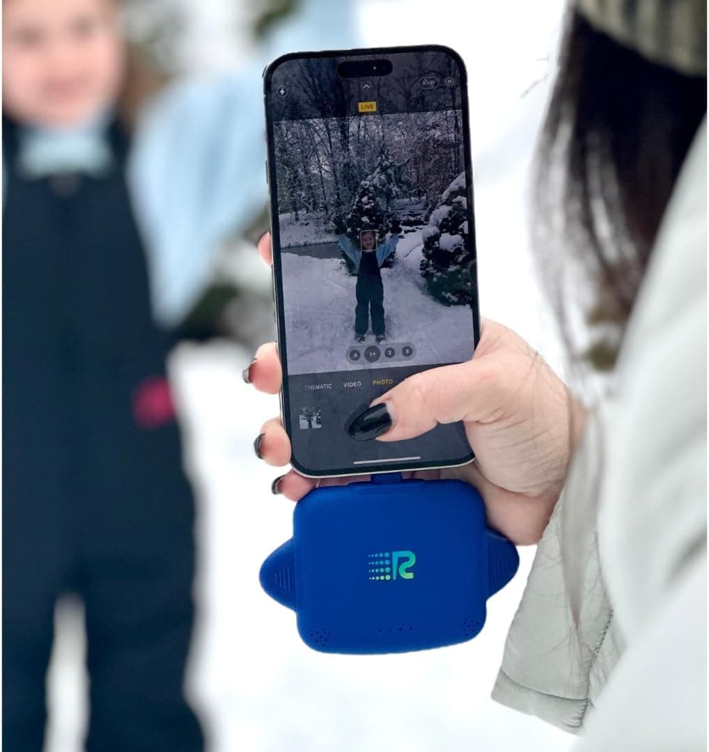 Rush Charge Universe 3 in 1 Portable Charger – 3300mah, 2.4A High-Speed Fast Charging Compatible with iPhone and Android Blue - Image 3